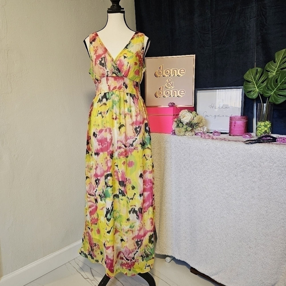 NWT Yellow pull over maxi dress size medium